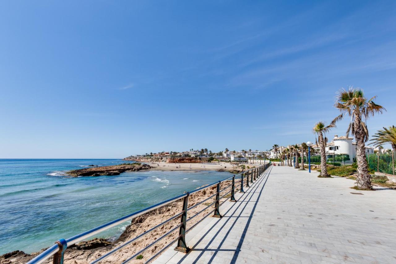 High Tech Villa Navia Spanien Orihuela Zewnętrze zdjęcie